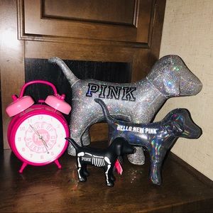 Vs pink dog•Rare•hello new pink•NFS